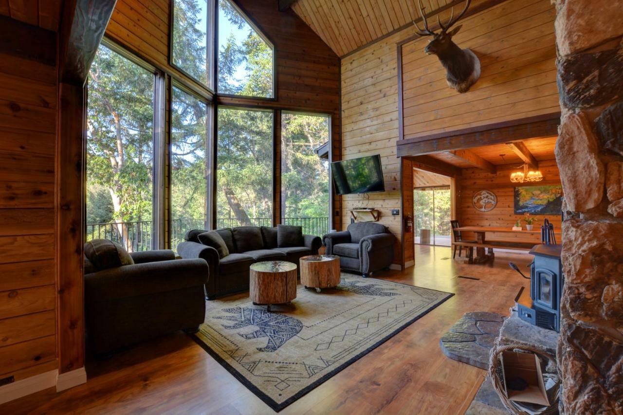 Morrisons Rogue River Lodge Merlin Exterior foto